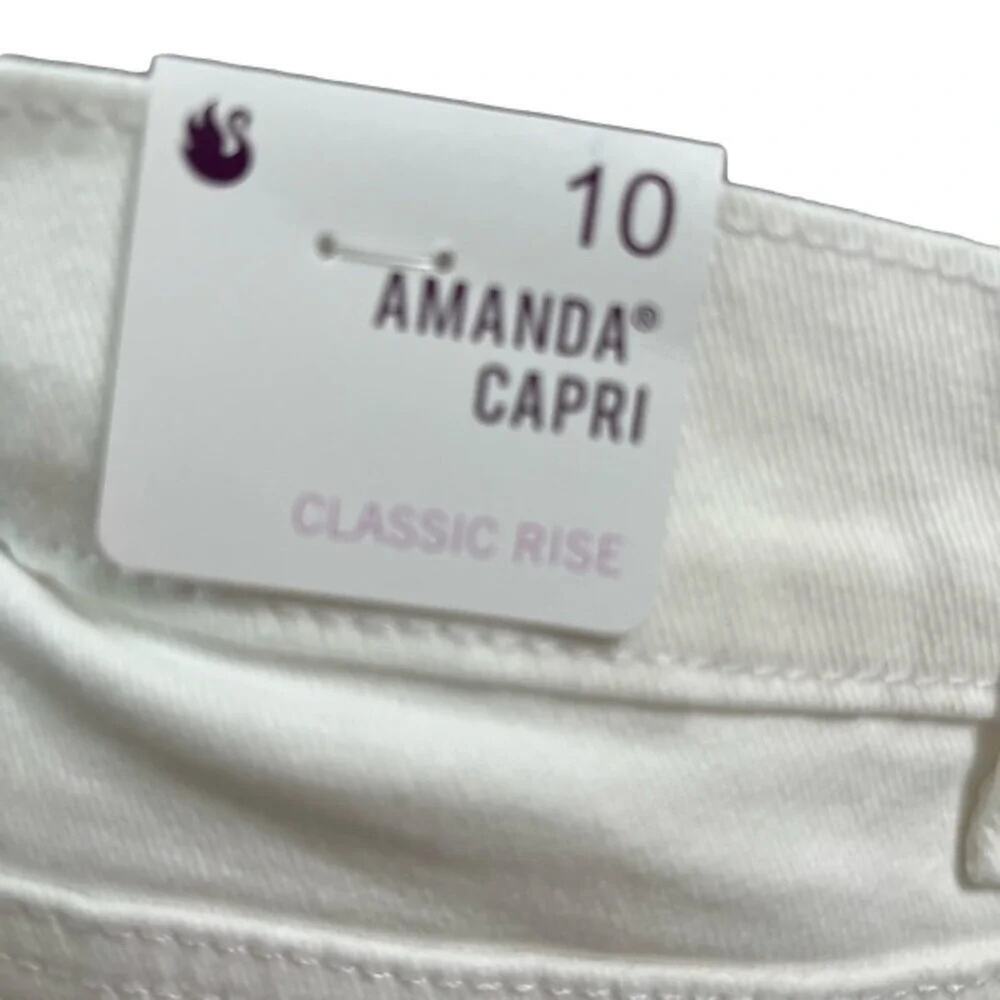Gloria Vanderbilt Women's Capri Amanda White Jeans Size 10 NWT - Picture 6 of 8